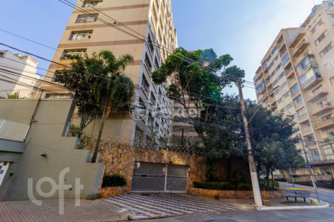 Image 82 - 320247