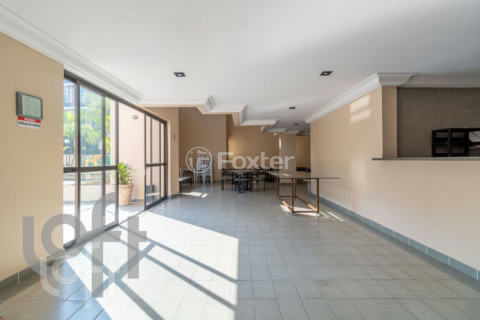 Image 33 - 320442