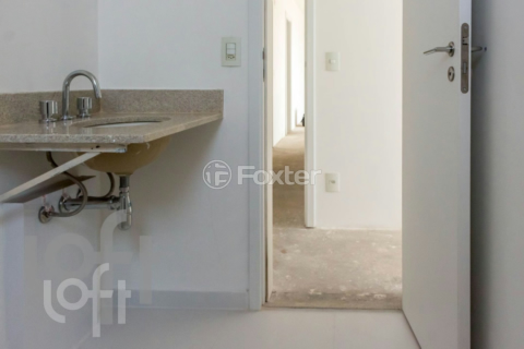 Image 4 - 320574