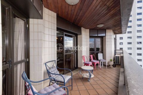 Image 9 - 321118