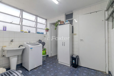 Image 20 - 321819