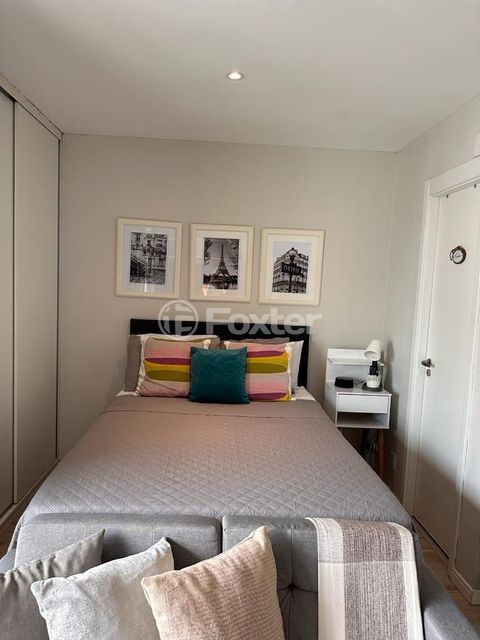 Image 4 - 322195