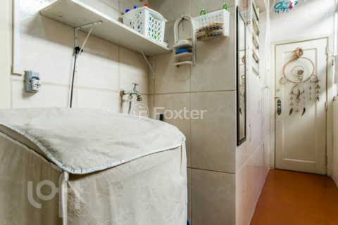 Image 19 - 322265