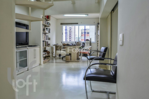 Image 37 - 322349