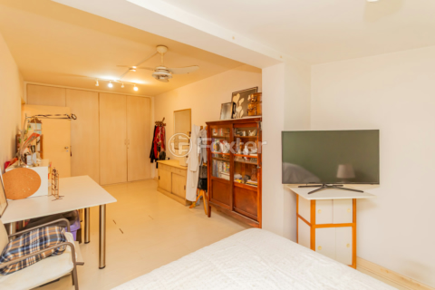 Image 31 - 322573