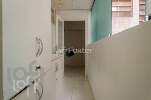 Image 11 - 322575