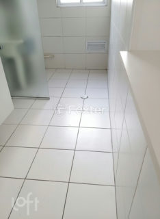 Image 3 - 322674