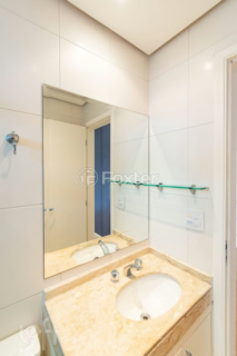 Image 32 - 322825