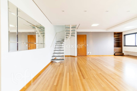 Image 4 - 322825