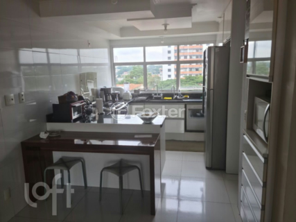 Image 8 - 322898