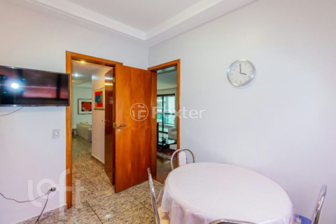 Image 31 - 322920