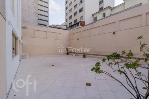 Image 50 - 323297