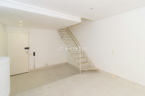 Image 3 - 323667