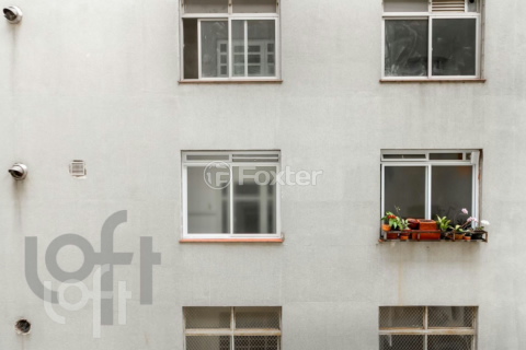 Image 16 - 324320