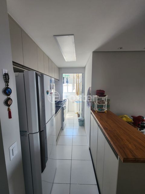 Image 4 - 324857