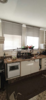 Image 34 - 325368