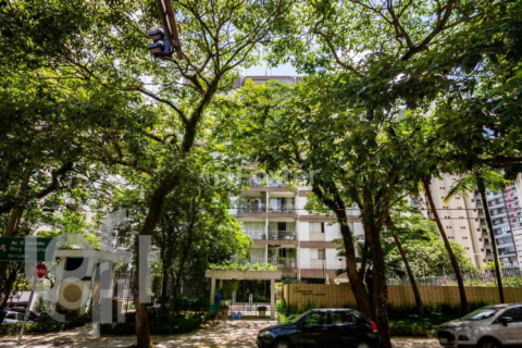 Image 32 - 325445