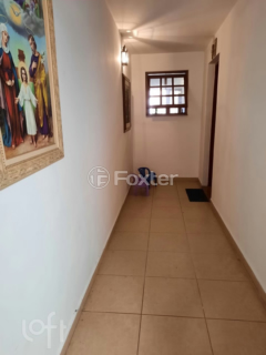 Image 26 - 325833