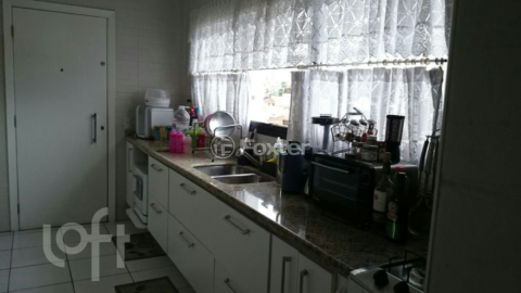 Image 16 - 326010