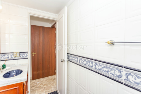 Image 32 - 326214