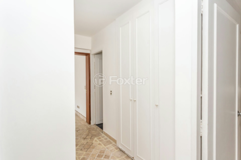 Image 38 - 326214