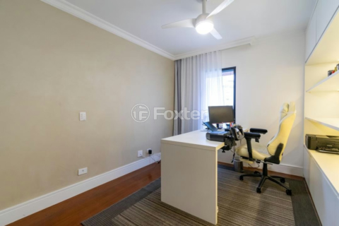 Image 32 - 326340