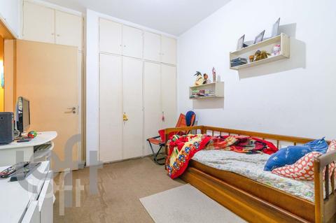 Image 7 - 326439