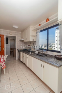Image 32 - 326888