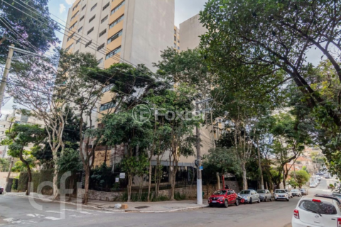 Image 44 - 327083