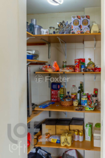 Image 31 - 327216