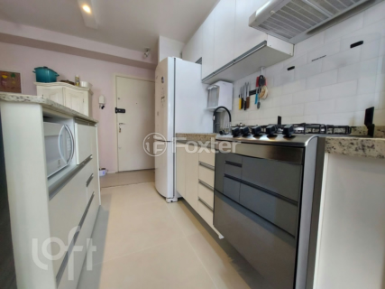 Image 3 - 327239