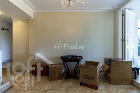 Image 21 - 327388