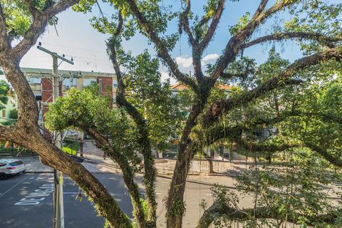 Image 16 - 327625