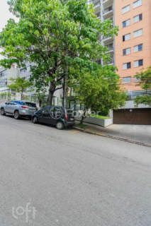 Image 68 - 327767