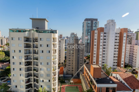 Image 9 - 328037