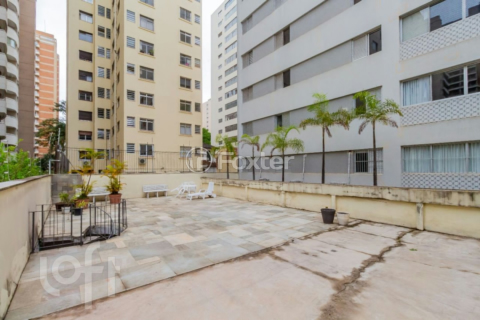 Image 30 - 328098