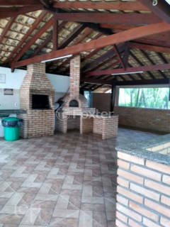 Image 15 - 328483
