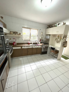 Image 32 - 328533