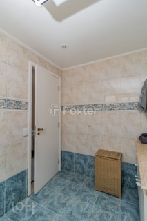 Image 36 - 328587