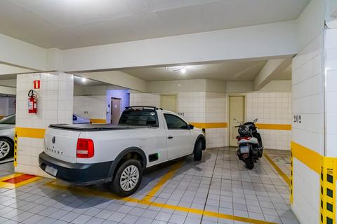 Image 37 - 328627