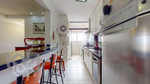 Image 35 - 328689