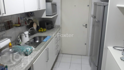 Image 4 - 329100