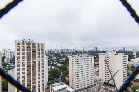 Image 2 - 329178