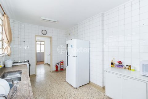 Image 36 - 329178