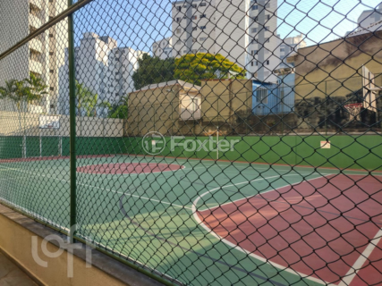 Image 28 - 329395