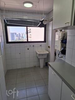 Image 19 - 329624