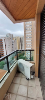 Image 9 - 329722