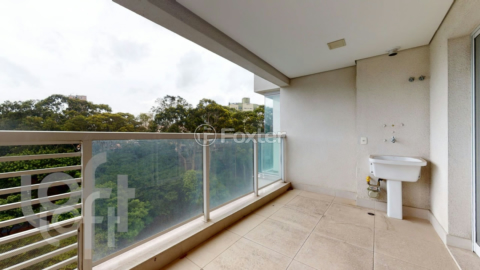 Image 22 - 329763