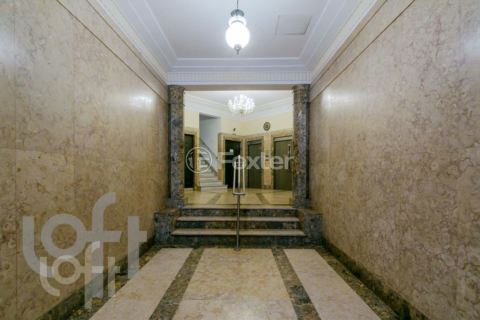 Image 10 - 329934