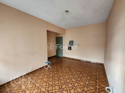 Image 3 - 330243